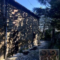 Stone house for sale near Cortona Tuscany (27)