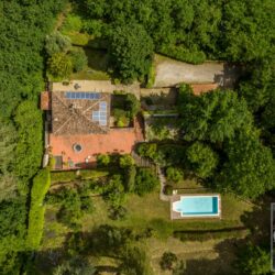 Stone house for sale near Lucca Tuscany (18)