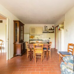 Stone house for sale near Lucca Tuscany (2)