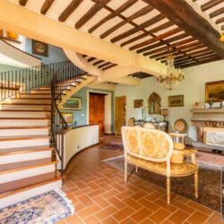 Stone house for sale near Lucca Tuscany (36)