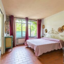 Stone house for sale near Lucca Tuscany (4)