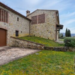 Stone house for sale near San Gimignano (6)