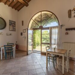 Tuscan Farmhouse for sale near Chianciano Terme with Pool (18)