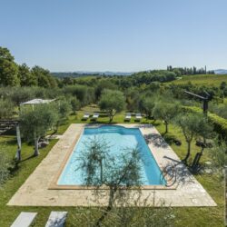 Tuscan Farmhouse for sale near Chianciano Terme with Pool (25)