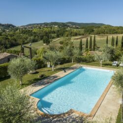 Tuscan Farmhouse for sale near Chianciano Terme with Pool (26)