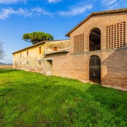 Tuscan Renovation Opportunity (4)