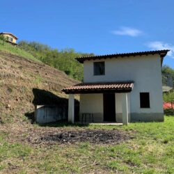 V1696 house to complete in hillside position Bagni di Lucca (4)-1200