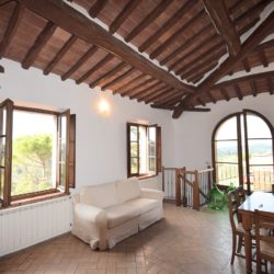 V5052AB Tuscan village house for sale Montisi (7)-1200