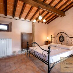 V5538ab Country House with Val D'Orcia Views (23)-1200