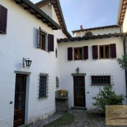 Villa with Pool for sale near Borgo a Mozzano Tuscany (6)-1200