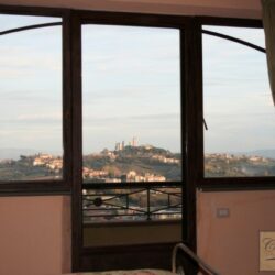 Villa with Pool for sale with view of San Gimignano Tuscany (21)