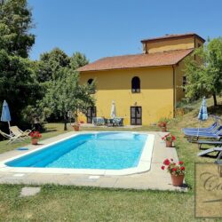 Villa with pool for sale in Piazza al Serchio, Tuscany (3)-1200