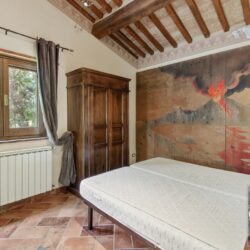 Wonderful agriturismo for sale Tuscany Umbria Cortona (28)