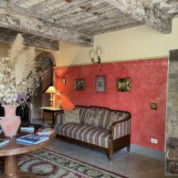 A beautiful old villa for sale near Bagni di Lucca Tuscany (18)