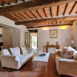 Beautiful Old House with Pool for sale near Bagni di Lucca Tuscany (10)