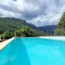 Beautiful Old House with Pool for sale near Bagni di Lucca Tuscany (29)