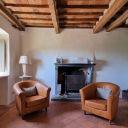 Beautiful Old House with Pool for sale near Bagni di Lucca Tuscany (9)