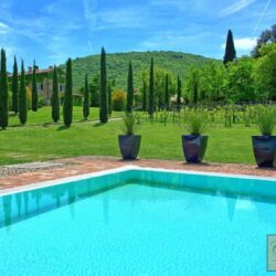 Beautiful Stone House with pool for sale near Cortona (32)