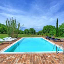 Beautiful Stone House with pool for sale near Cortona (33)