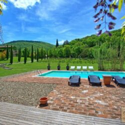 Beautiful Stone House with pool for sale near Cortona (34)