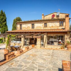 Beautiful property for sale near Volterra Tuscany (6)
