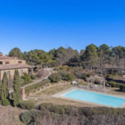 Chianti farmhouse with pool for sale in Tuscany (2)