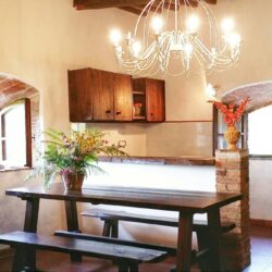 Farmhouse for sale in Tuscany (2)-1200