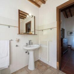 Farmhouse for sale in Tuscany (4)-1200