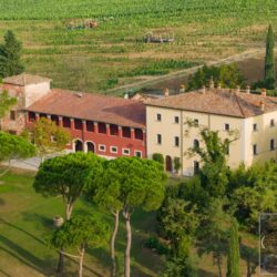 Historic Villa with Loggia for sale near Arezzo Tuscany (15)