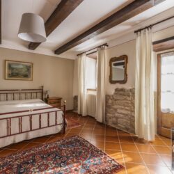House with Pool and Loggia for sale near Cortona (8)