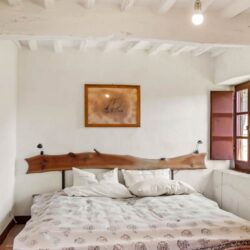 Large estate for sale in Chianti Tuscany (19)