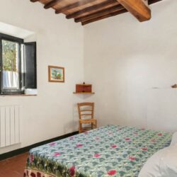 Large estate for sale in Chianti Tuscany (31)