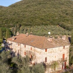 Large estate for sale in Chianti Tuscany (39)