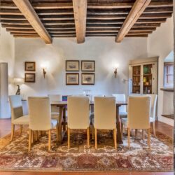 The perfect Tuscan property for sale in Chianti with pool (33)