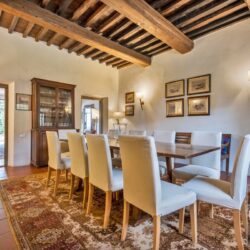The perfect Tuscan property for sale in Chianti with pool (34)