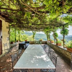 The perfect Tuscan property for sale in Chianti with pool (56)