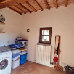 Tuscan stone house with pool, land and views for sale near Pescia (29)