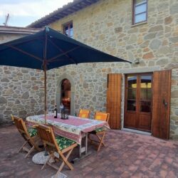 Tuscan stone house with pool, land and views for sale near Pescia (35)