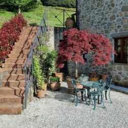 Tuscan stone house with pool, land and views for sale near Pescia (7)