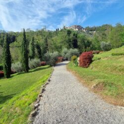 Tuscan stone house with pool, land and views for sale near Pescia (8)