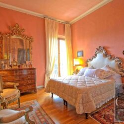 Villa for sale on the edge of Florence Tuscany (7)-1200