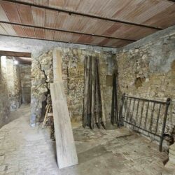 stone property for sale near San Gimignano Tuscany (21)