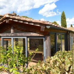 v566611 Farmhouse with annexes and pool for sale near Radicondoli in Tuscany (23)