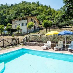 Tuscan Farmhouse with Pool for Sale Image