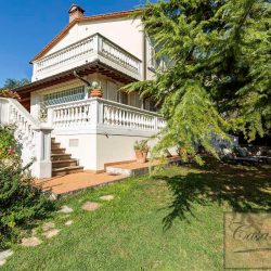 Chianni Villa with Pool for Sale image 11
