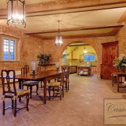 Luxury Tuscan Villa for Sale image 12