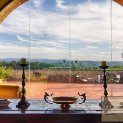 Luxury Tuscan Villa for Sale image 2