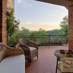 Luxury Tuscan Villa for Sale image 4