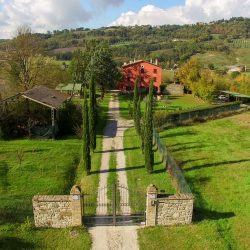 Perugia Farmhouse with Pool for sale image 5
