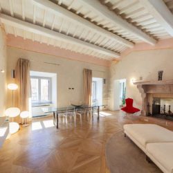 Luxury Penthouse Apartment in Spoleto 10